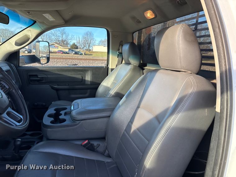 image for item DW7373 2017 RAM 3500 dump flatbed pickup truck