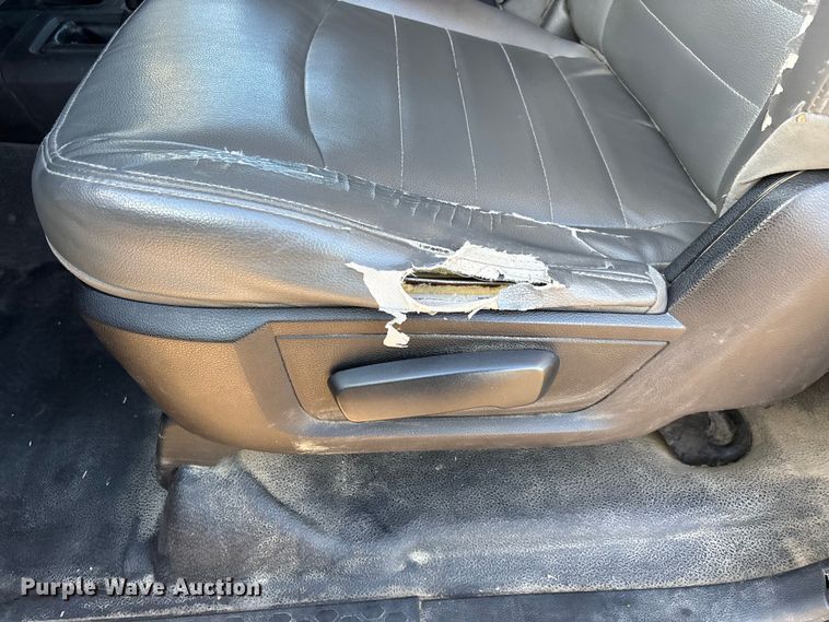 image for item DW7373 2017 RAM 3500 dump flatbed pickup truck