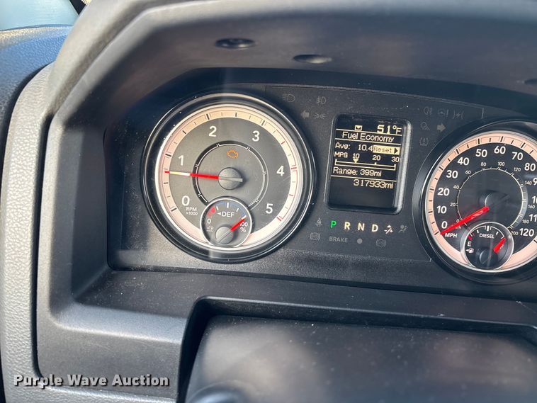 image for item DW7373 2017 RAM 3500 dump flatbed pickup truck