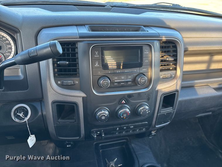 image for item DW7373 2017 RAM 3500 dump flatbed pickup truck