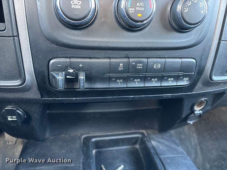 image for item DW7373 2017 RAM 3500 dump flatbed pickup truck