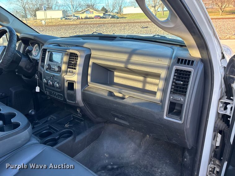 image for item DW7373 2017 RAM 3500 dump flatbed pickup truck