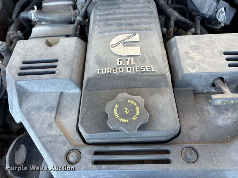 image for item DW7373 2017 RAM 3500 dump flatbed pickup truck