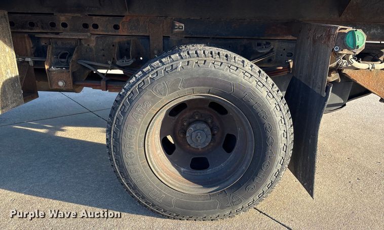 image for item DW7373 2017 RAM 3500 dump flatbed pickup truck