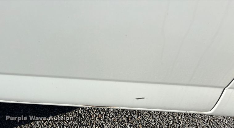 image for item DW7374 2019 GMC Savana box truck