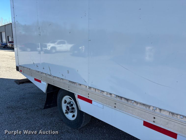 image for item DW7374 2019 GMC Savana box truck