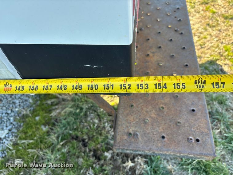 image for item DW7374 2019 GMC Savana box truck