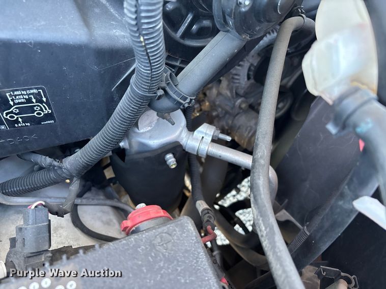 image for item DW7374 2019 GMC Savana box truck