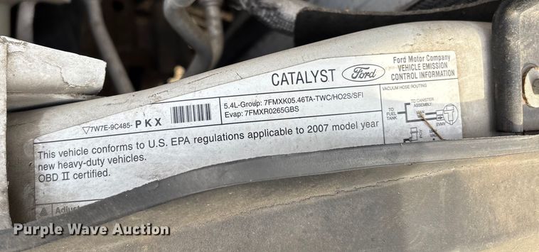 image for item DW7375 2007 Ford F250 Super Duty pickup truck