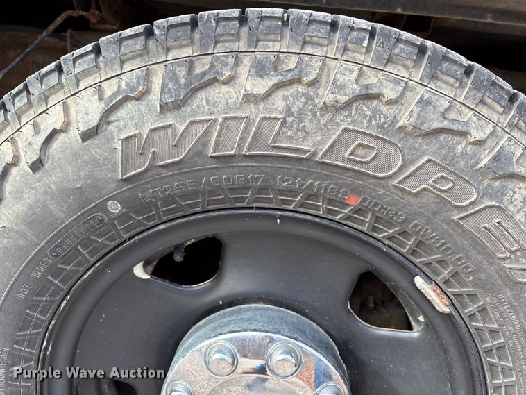 image for item DW7375 2007 Ford F250 Super Duty pickup truck