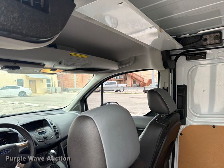 image for item DX5927 2018 Ford Transit Connect van