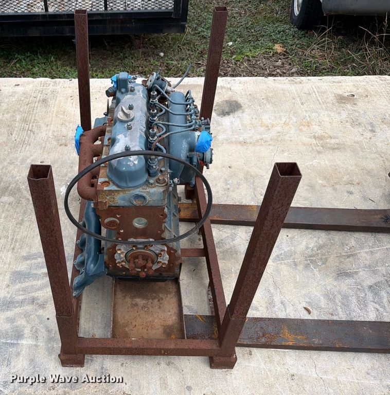 image for item DX5928 Kubota V1702 engine