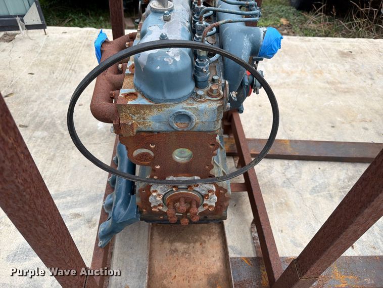 image for item DX5928 Kubota V1702 engine