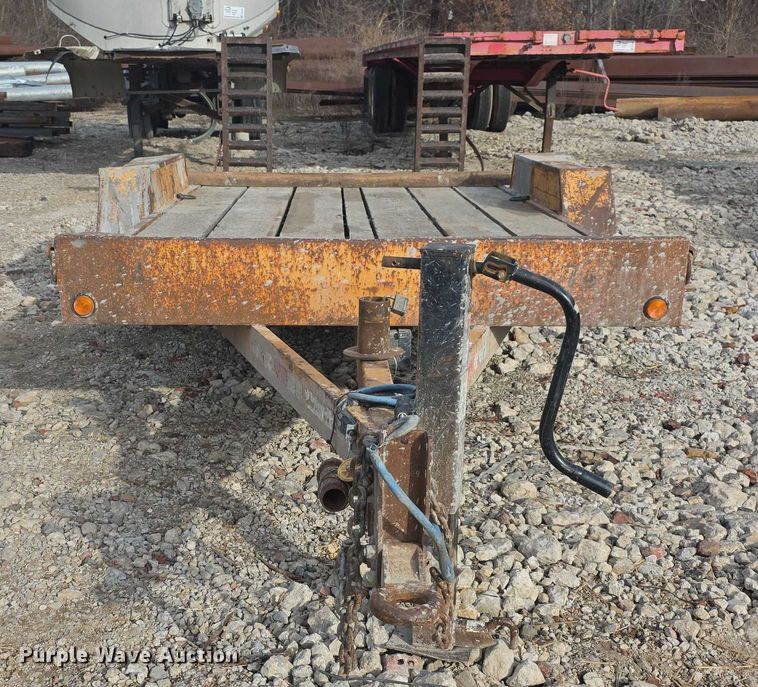 image for item DZ3726 2000 FAIM equipment trailer