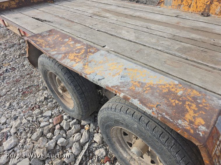 image for item DZ3726 2000 FAIM equipment trailer