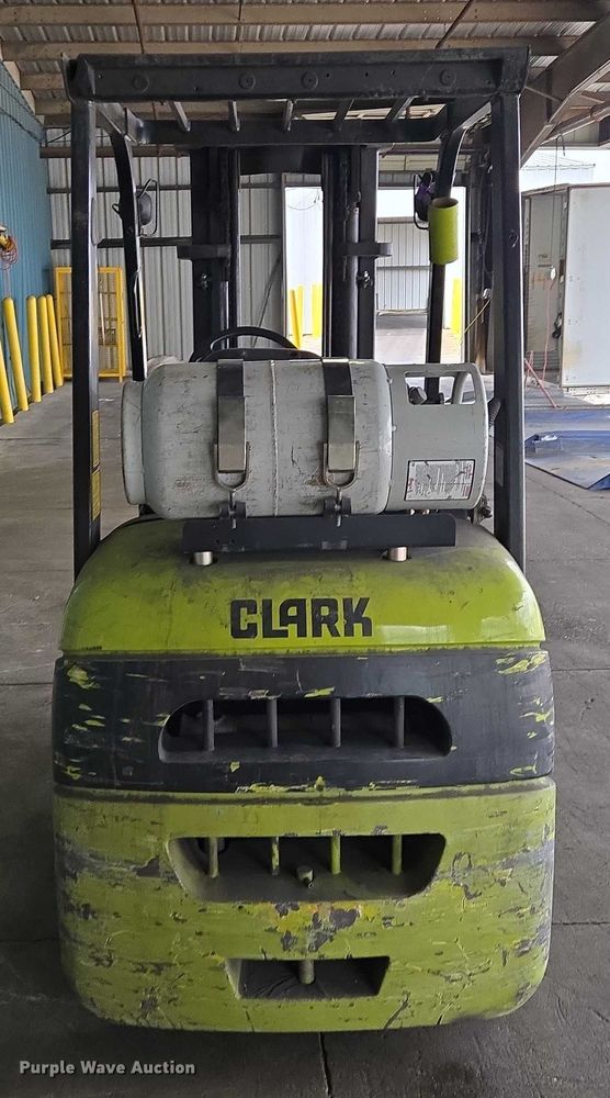 image for item EB1222 Clark C25C forklift