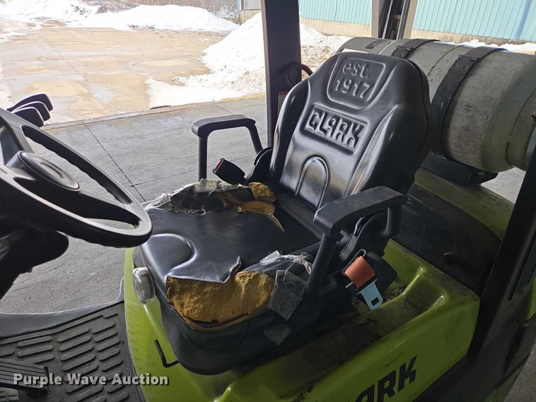 image for item EB1222 Clark C25C forklift