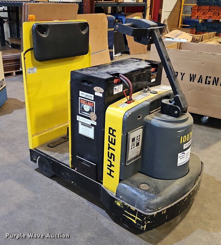 image for item EB8485 Hyster T5Z tow tractor