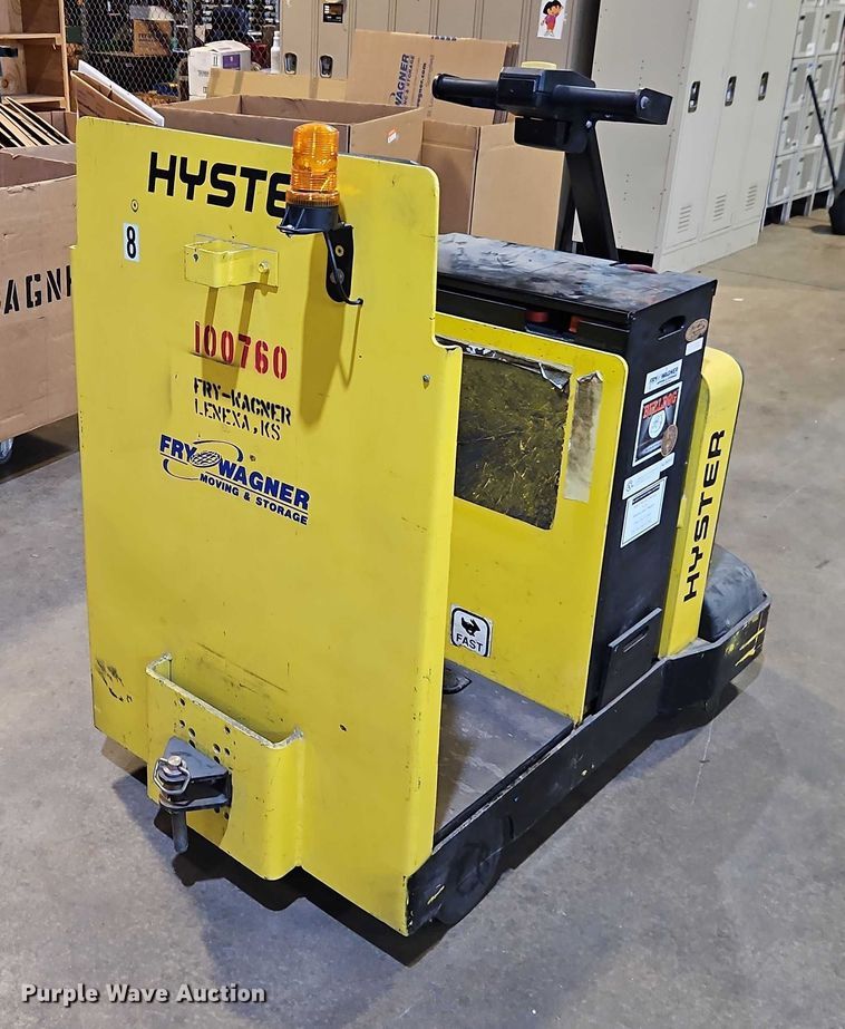 image for item EB8485 Hyster T5Z tow tractor