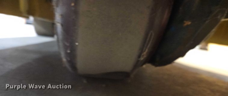 image for item EB8485 Hyster T5Z tow tractor