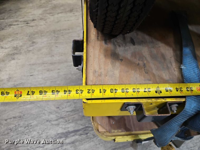 image for item EB8485 Hyster T5Z tow tractor