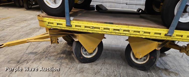 image for item EB8485 Hyster T5Z tow tractor