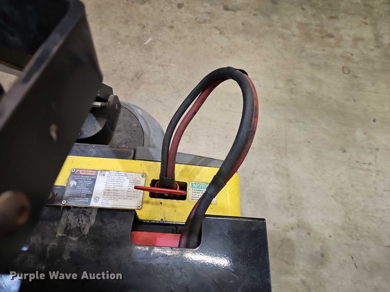 image for item EB8489 Hyster T5Z tow tractor