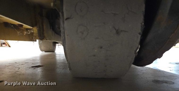 image for item EB8489 Hyster T5Z tow tractor