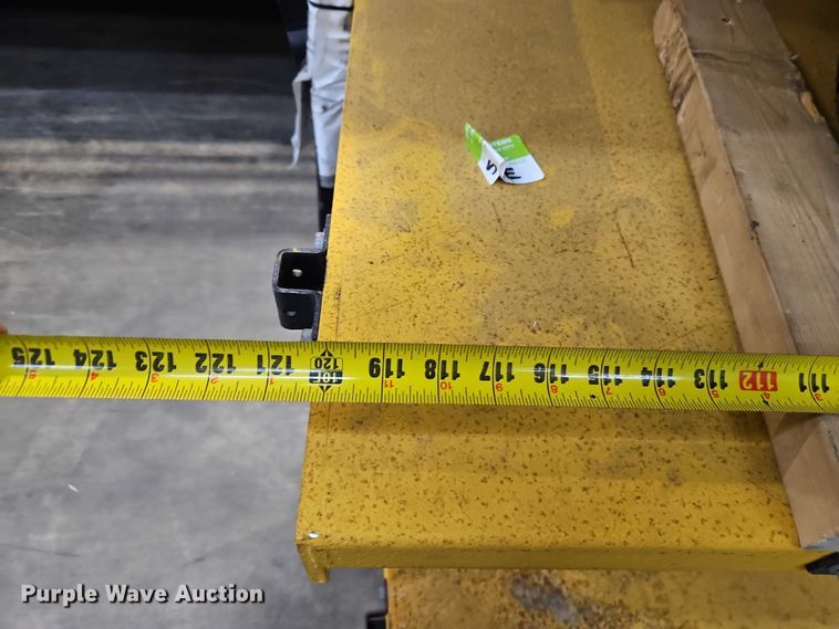 image for item EB8489 Hyster T5Z tow tractor