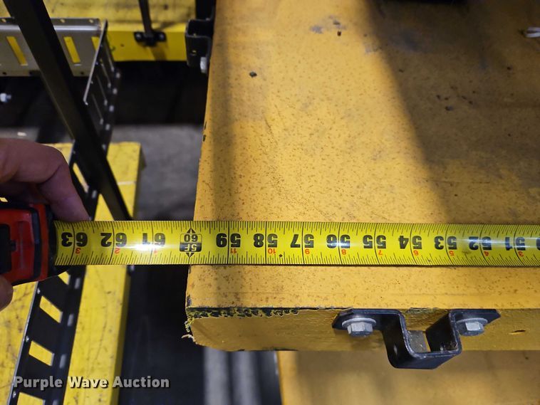 image for item EB8489 Hyster T5Z tow tractor