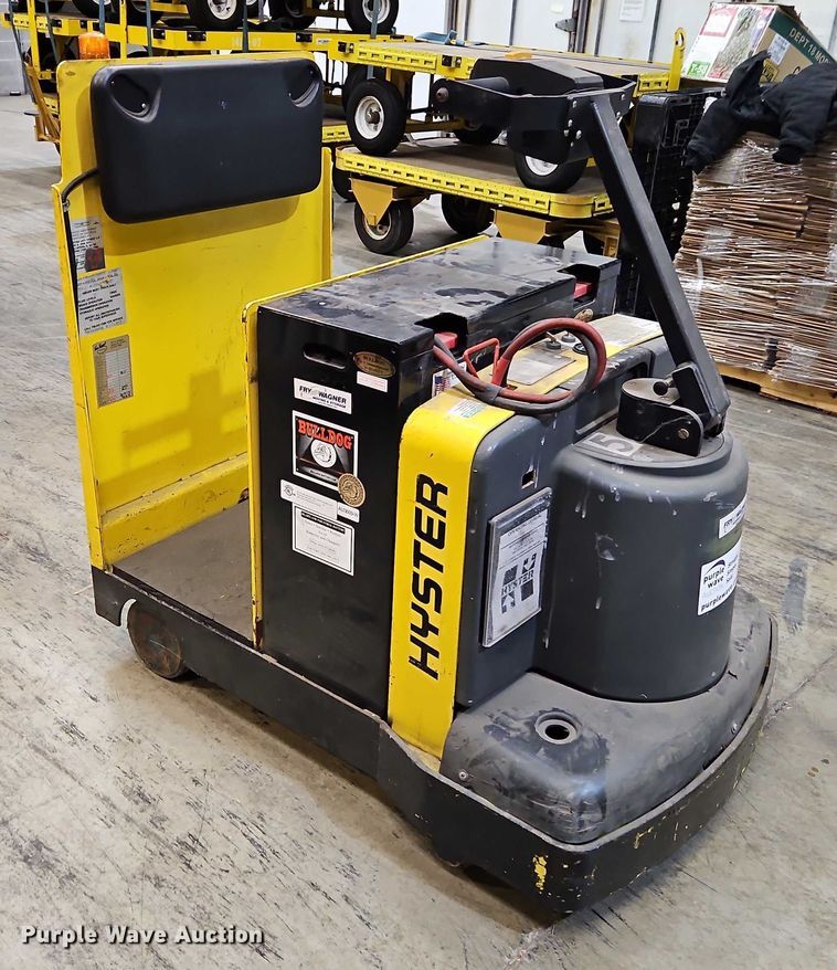 image for item EB8490 Hyster T5Z tow tractor