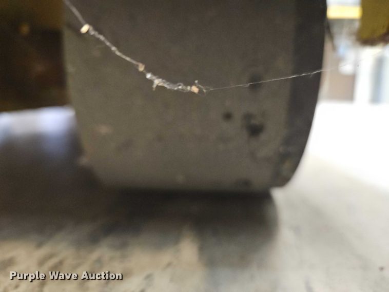 image for item EB8490 Hyster T5Z tow tractor