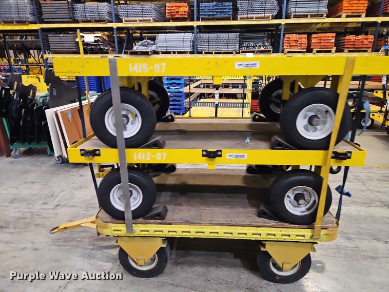 image for item EB8490 Hyster T5Z tow tractor