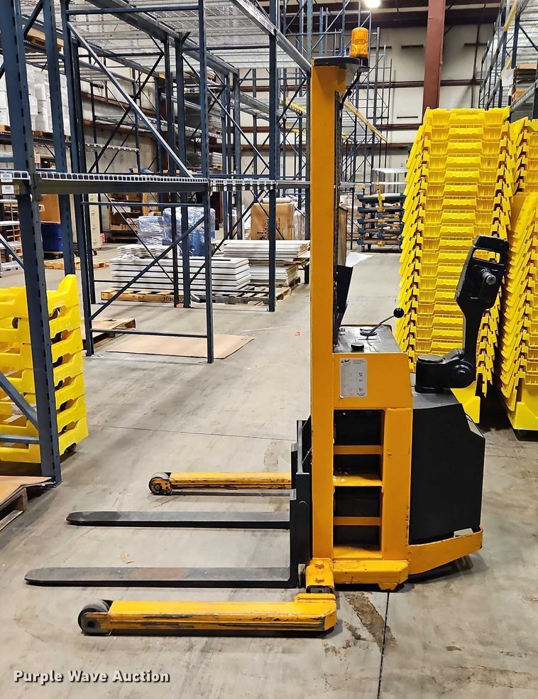 image for item EB8491 Big Joe PDI-24-A5 pallet jack