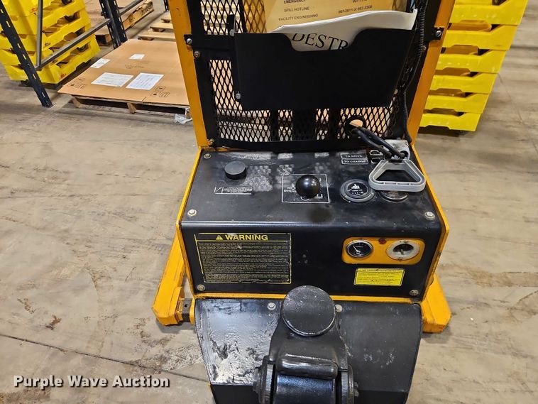 image for item EB8491 Big Joe PDI-24-A5 pallet jack