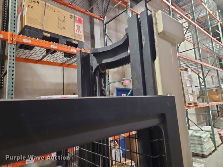 image for item EB8495 Crown SP3000 order picker