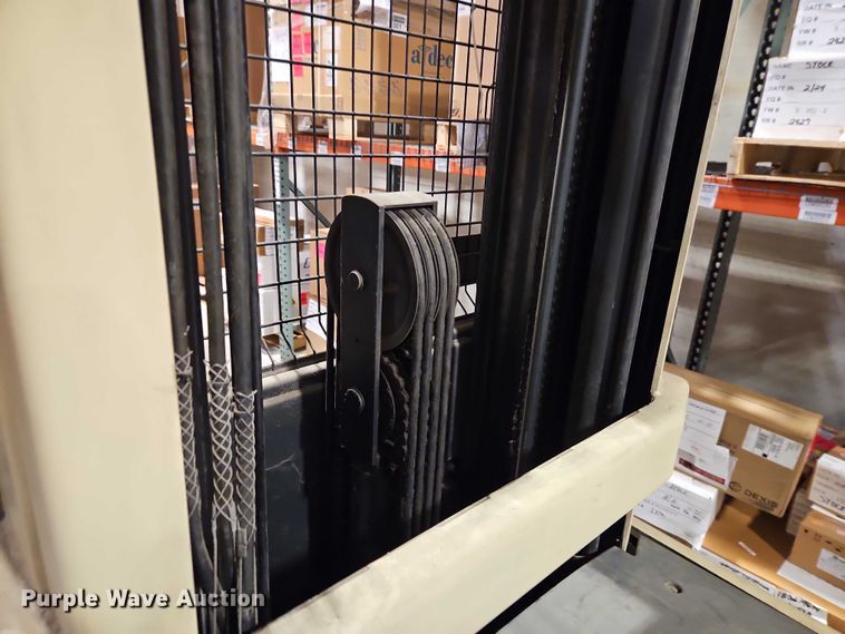 image for item EB8495 Crown SP3000 order picker