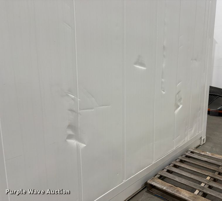 image for item EC8167 USA-Containers refrigerated shipping container