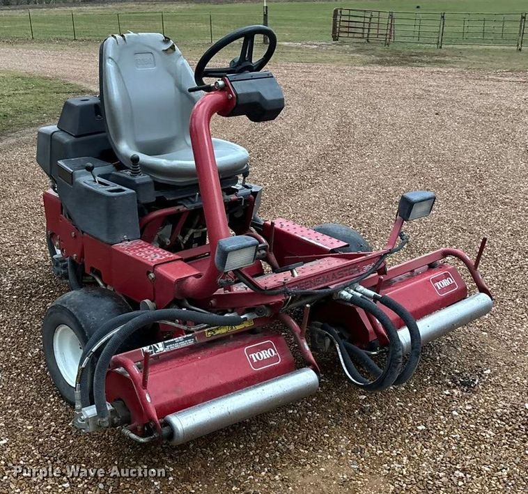 image for item ED2453 Toro Greensmaster 3150 reel mower