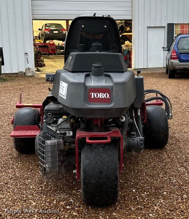 image for item ED2453 Toro Greensmaster 3150 reel mower