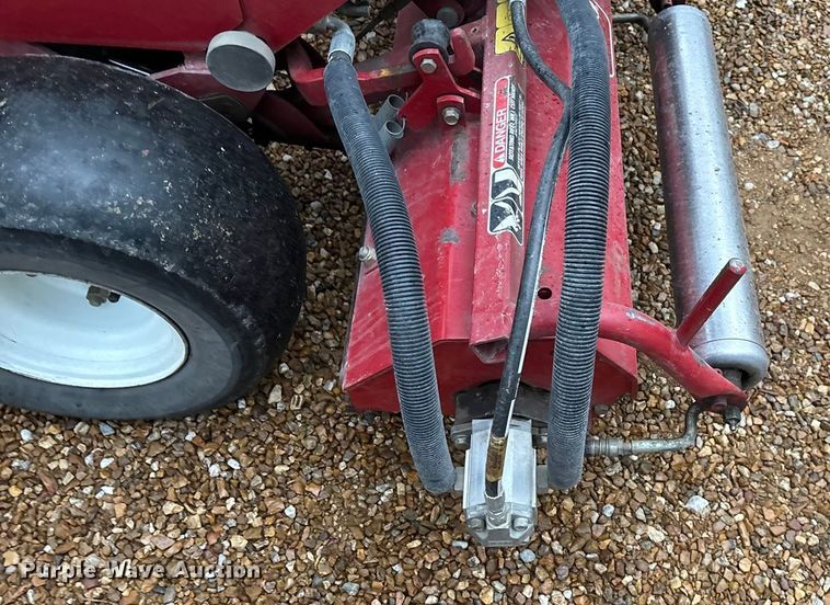 image for item ED2453 Toro Greensmaster 3150 reel mower