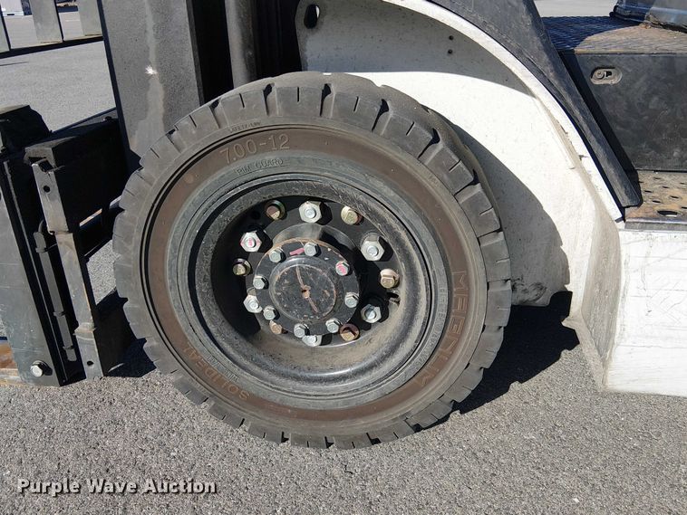 image for item EE5092 2016 UniCarriers PF50 forklift