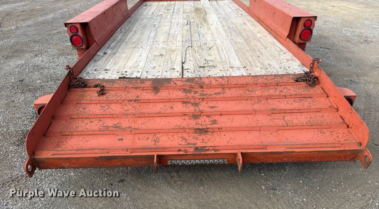 image for item EG1811 2011 Belshe Industries WB14 equipment trailer