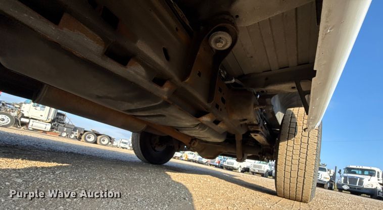 image for item EG1835 2017 GMC Savana van