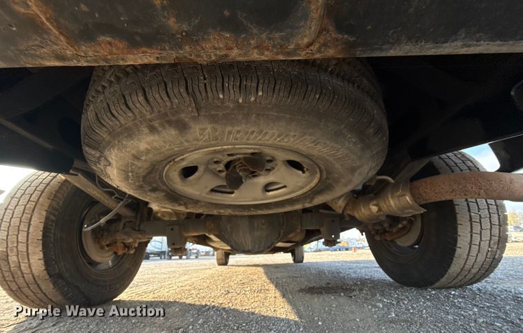 image for item EG1835 2017 GMC Savana van