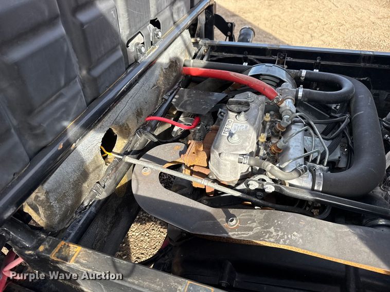 image for item EG1849 2000 Kawasaki Mule utility vehicle