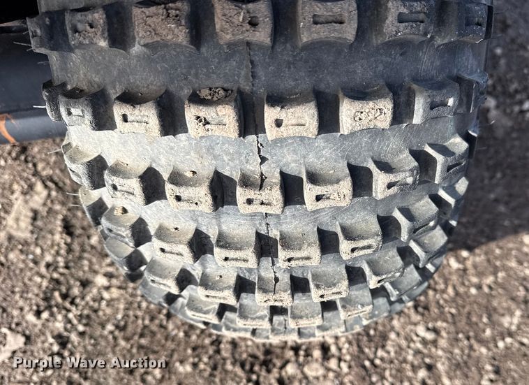 image for item EG1849 2000 Kawasaki Mule utility vehicle