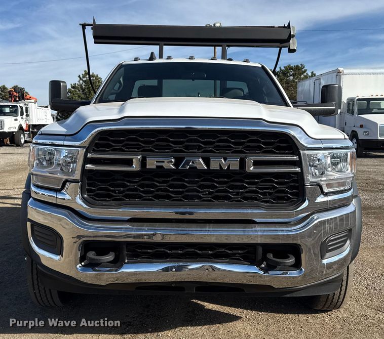 image for item EG1859 2022 RAM 5500 roll-off container truck