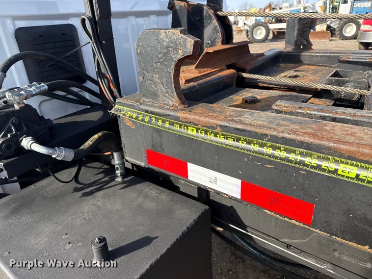 image for item EG1859 2022 RAM 5500 roll-off container truck