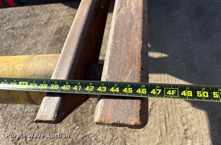 image for item EG1859 2022 RAM 5500 roll-off container truck